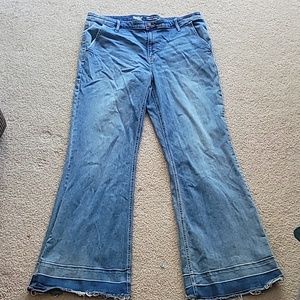 Massimo high rise wide leg jeans. 18/34R